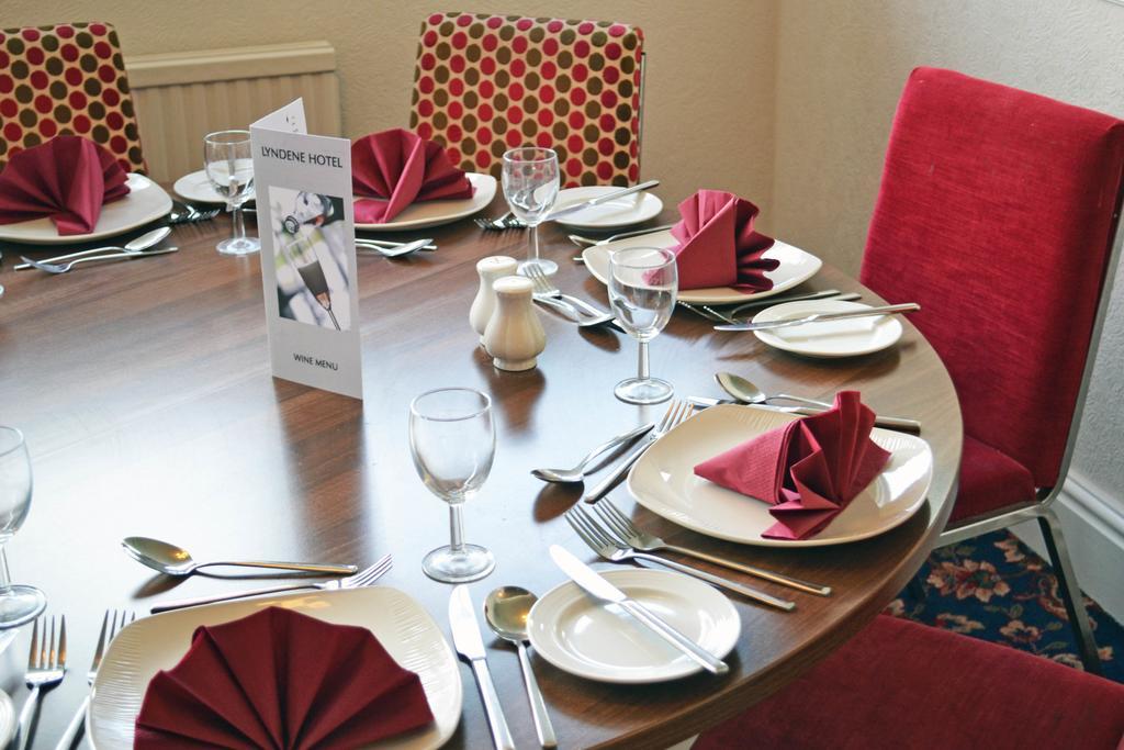Lyndene Hotel Blackpool Esterno foto