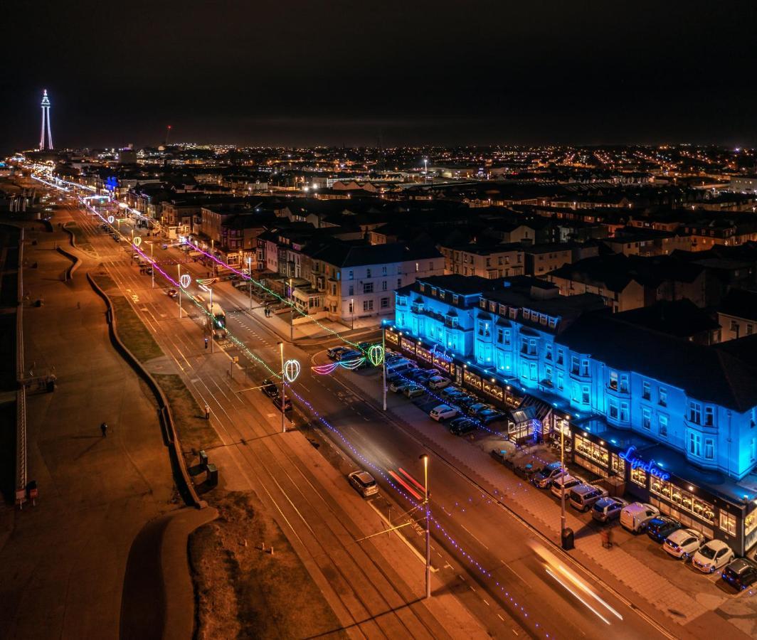 Lyndene Hotel Blackpool Esterno foto