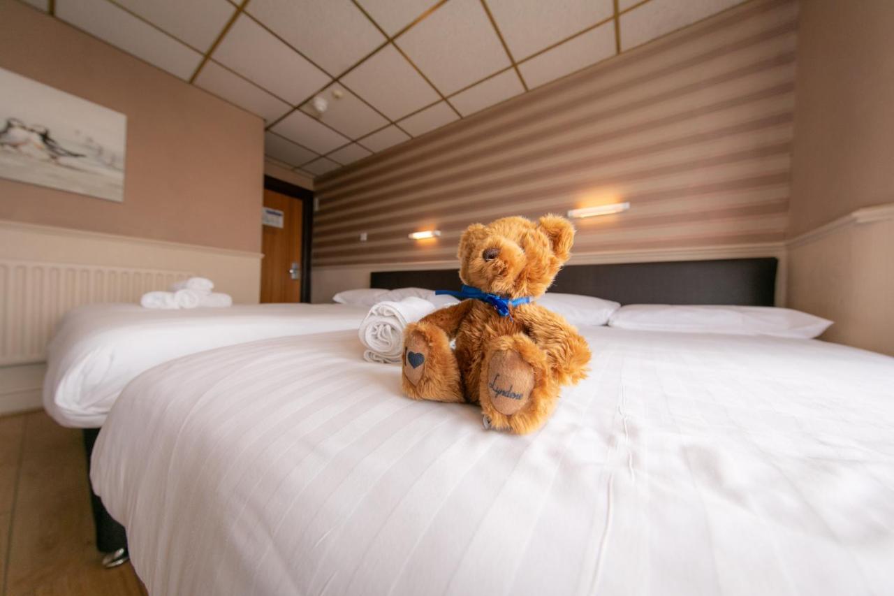 Lyndene Hotel Blackpool Esterno foto