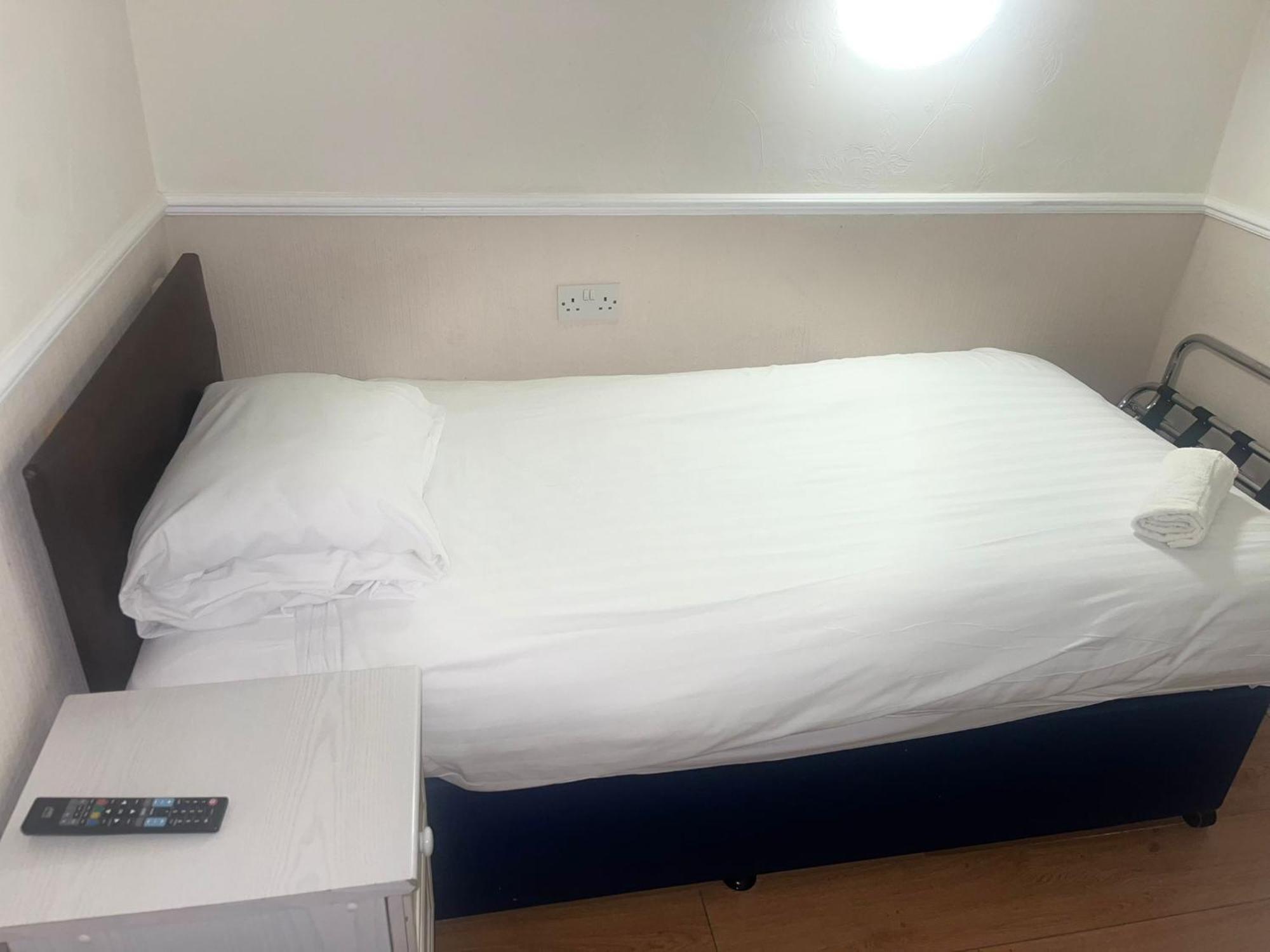 Lyndene Hotel Blackpool Esterno foto